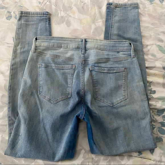 Old Navy Super Skinny Rockstar Jeans - Picture 2 of 3